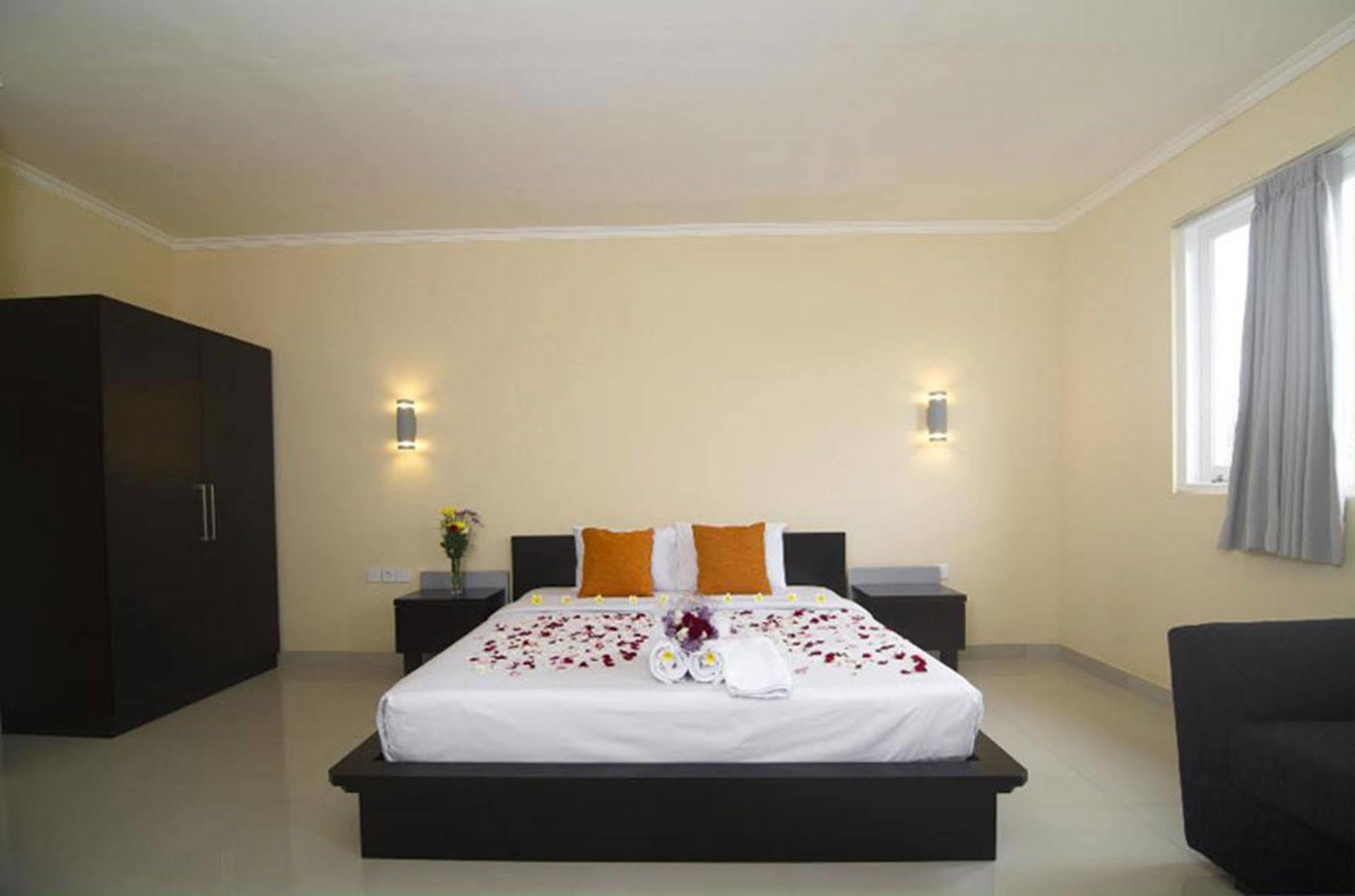 Saimai Residence Kuta  Ngoại thất bức ảnh